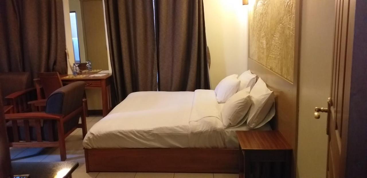 Minimalistic Studio Apartments Nairobi Exteriör bild